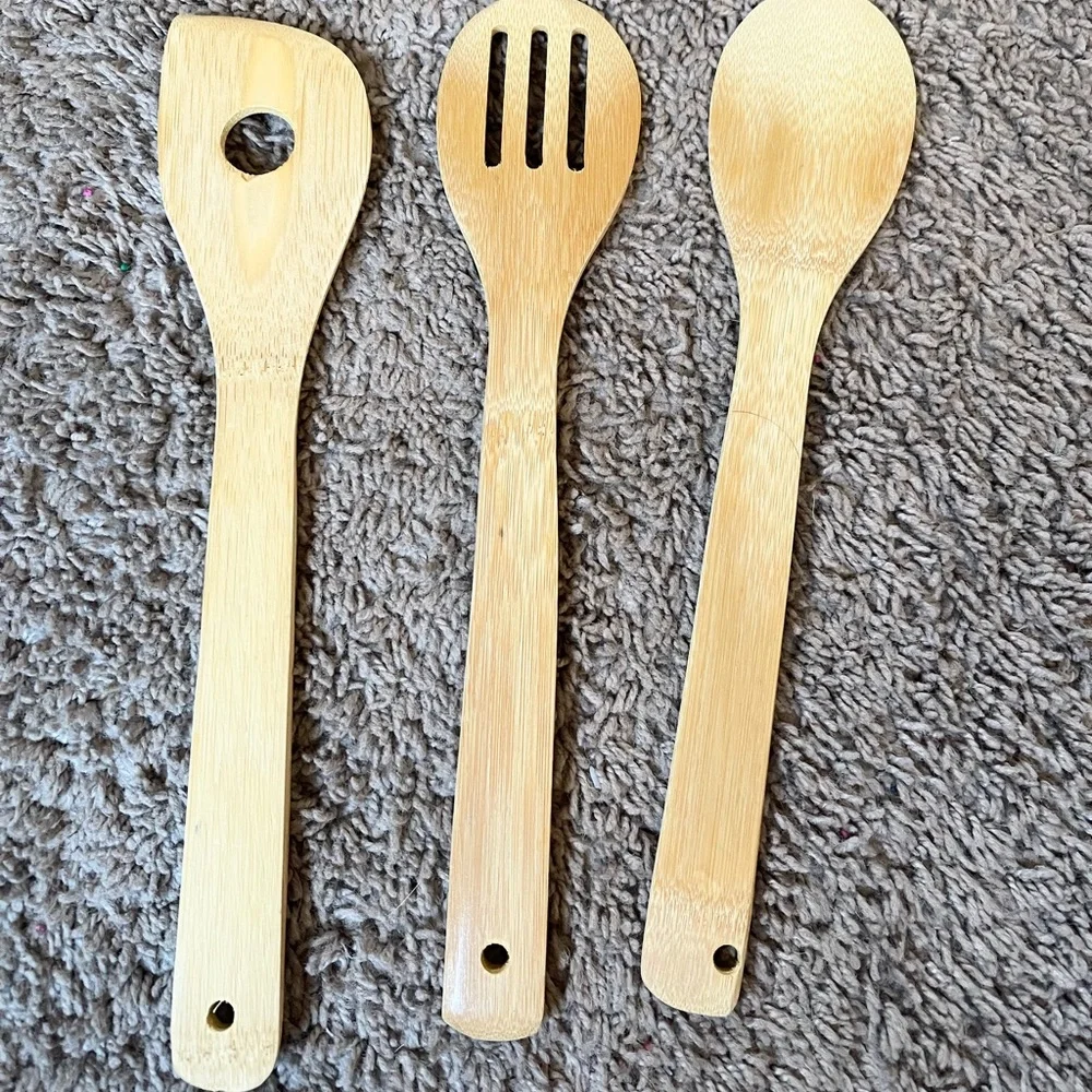 Set of 3 wooden Spoons & Spatula